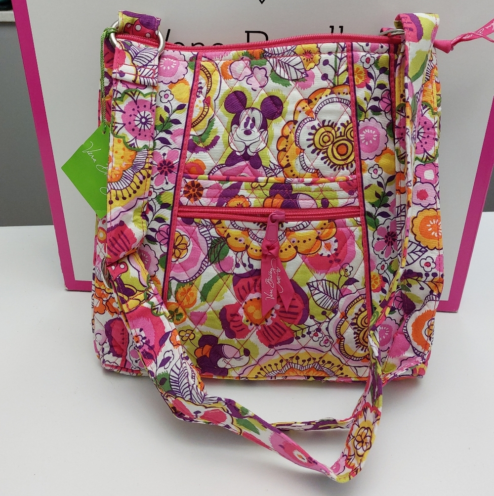 Vera Bradley Disney Parks Hipster Bouncing Bouquet NWT